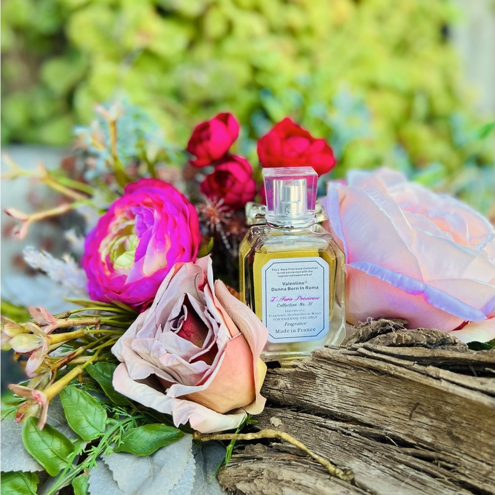 Valentino Born In Roma Donna i. French oilbased parfum